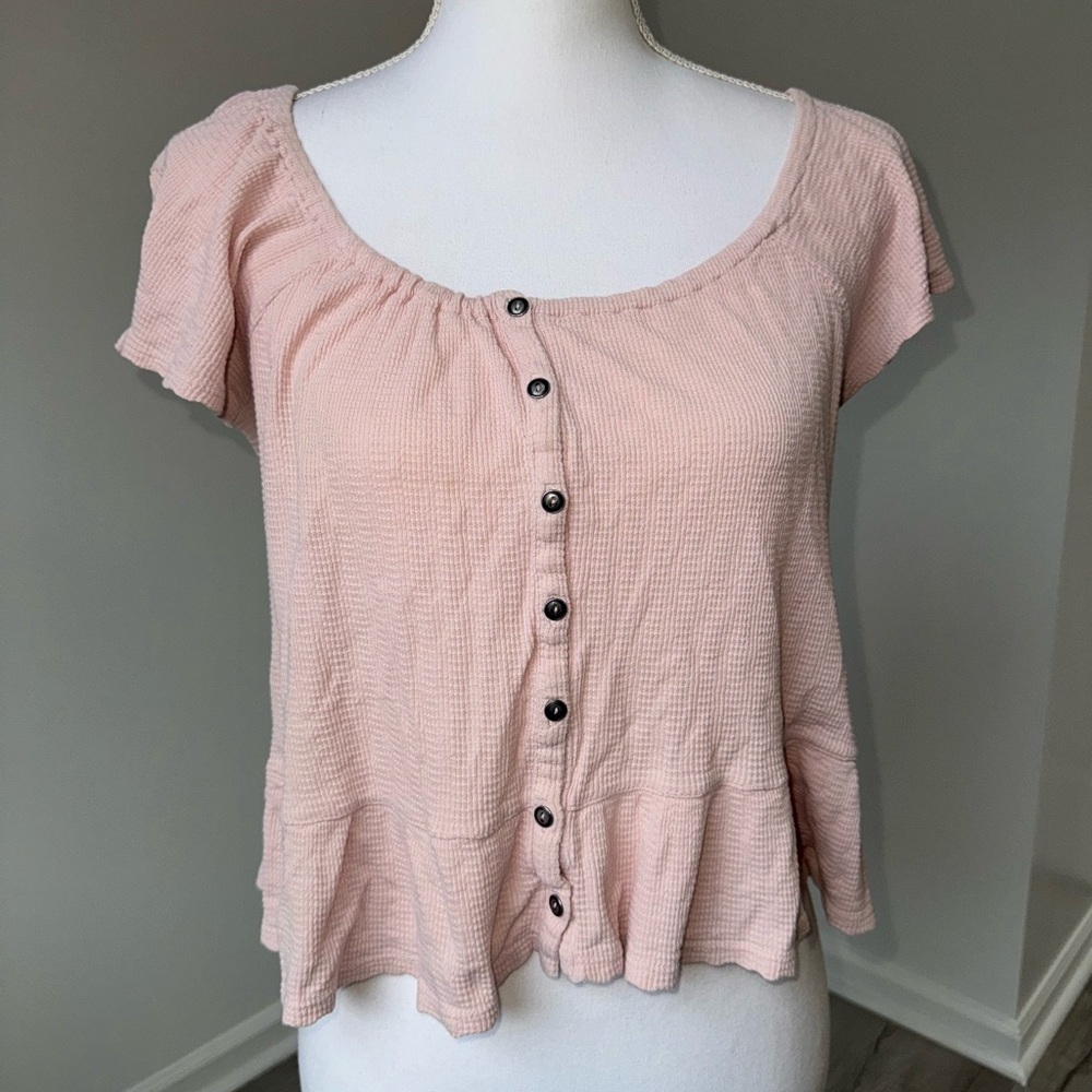 Aeropostale Pink Short Sleeve Button Front Peplum Ruffle Hem Blouse Top Sz S
